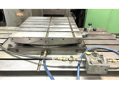 6-DeVlieg Air-Lift Tables